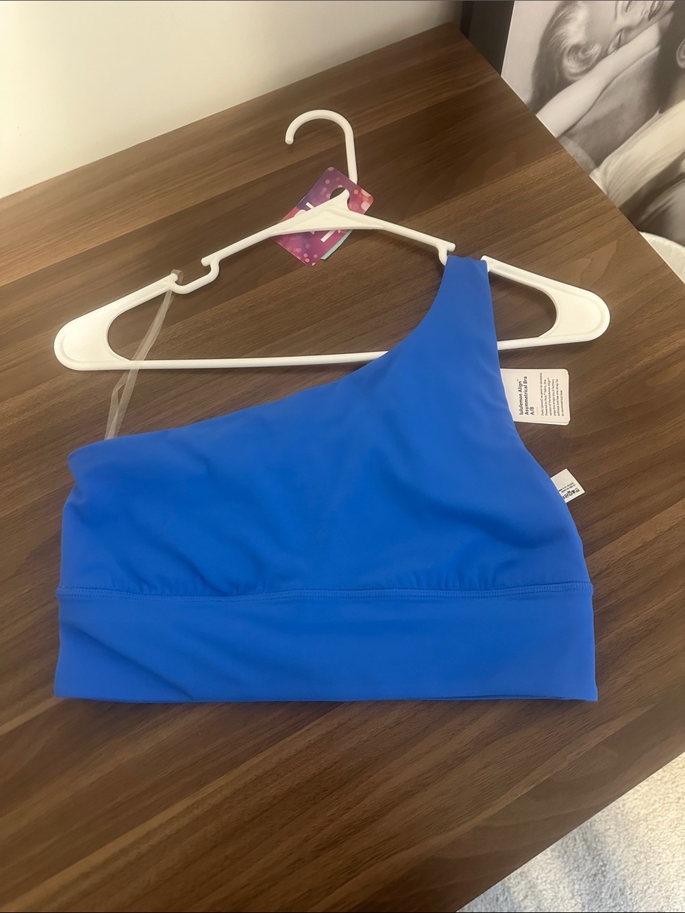 NWT Lululemon Align Asymmetrical Bra *Light Support, A/B Cup
Pipe Dream Blue - Picture 6 of 8